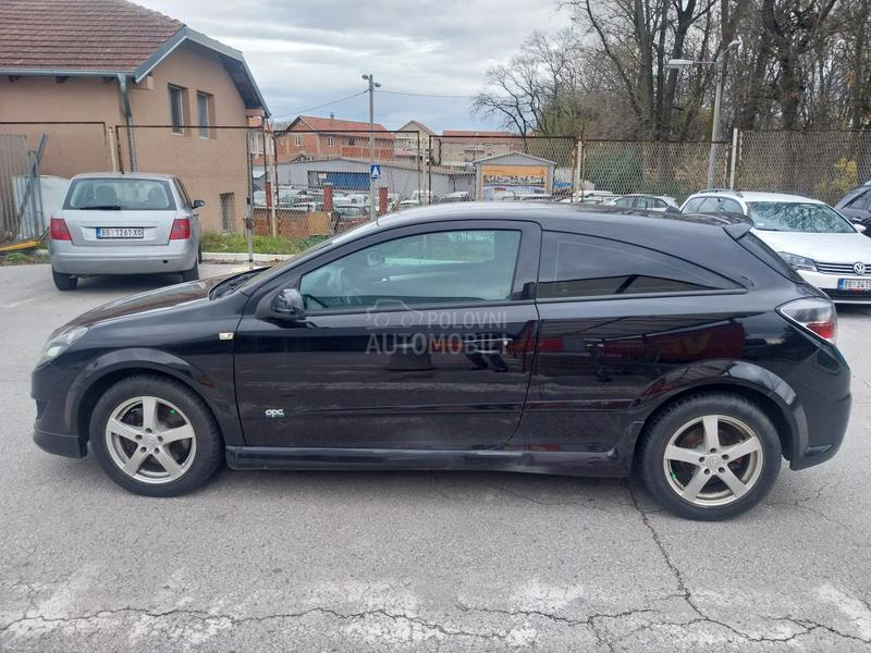 Opel Astra H 