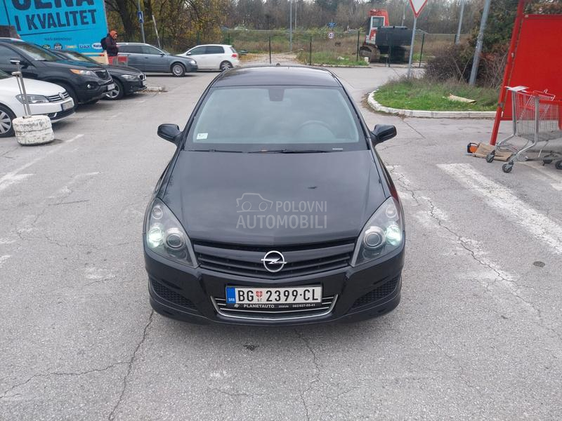 Opel Astra H 