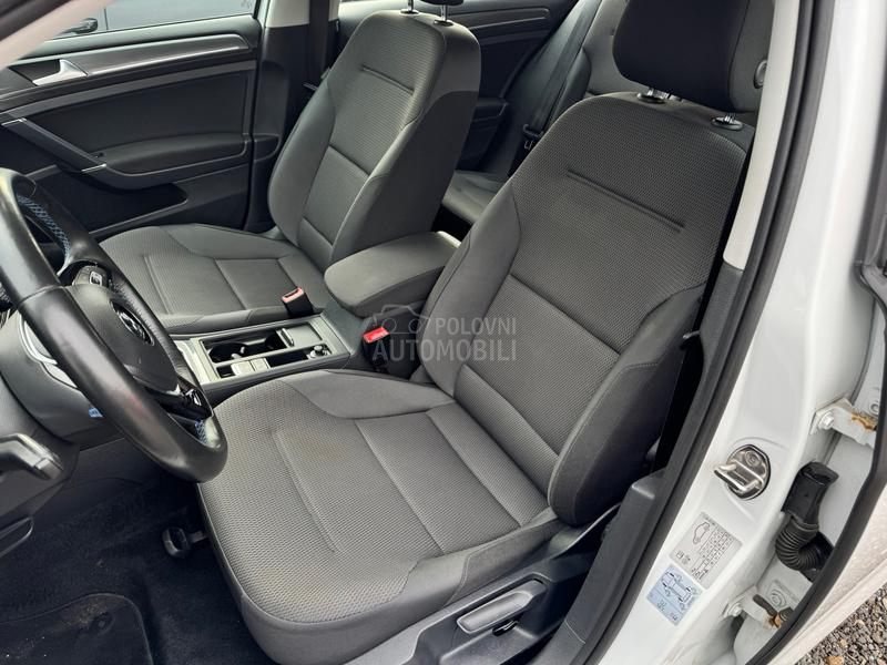 Volkswagen Golf 7 E Virtuel 7.5