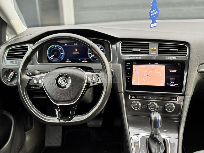Volkswagen Golf 7 E Virtuel 7.5
