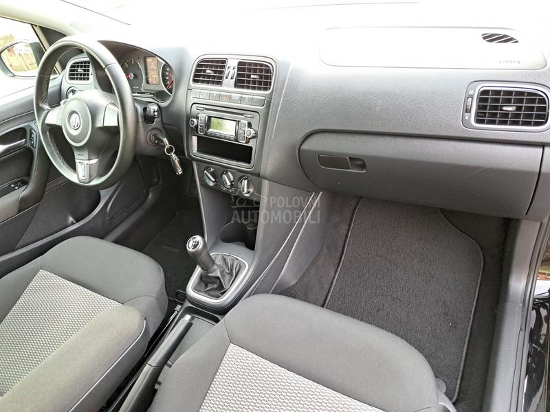 Volkswagen Polo TRENDLINE  D OBAR