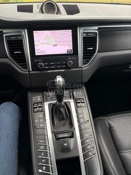 Porsche Macan GTS