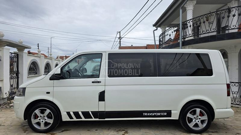 Volkswagen Transporter T5 1.9 TDI Lang