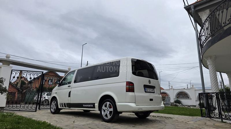 Volkswagen Transporter T5 1.9 TDI Lang