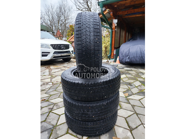 Pirelli 215/65 R16 Zimska