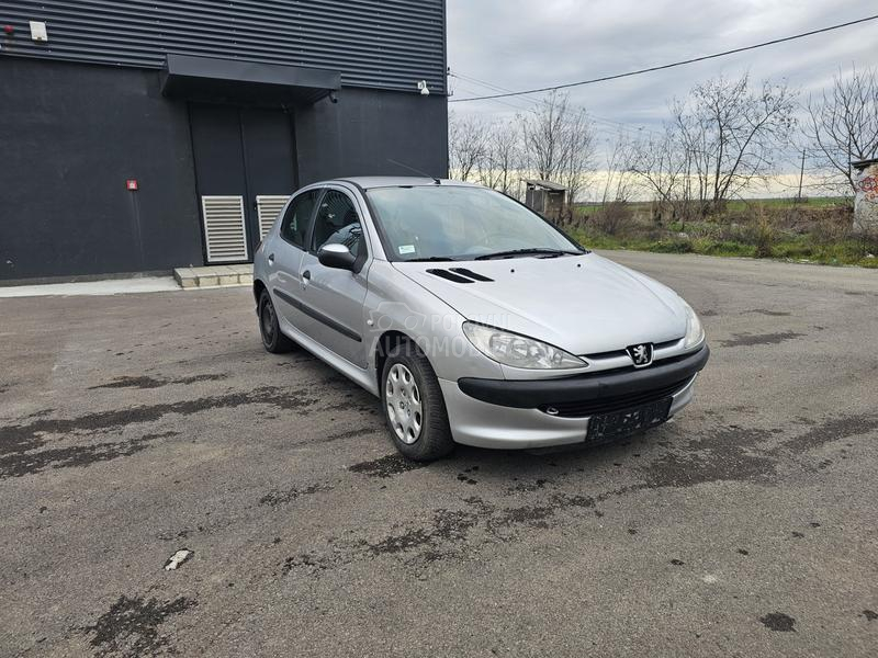 Peugeot 206 