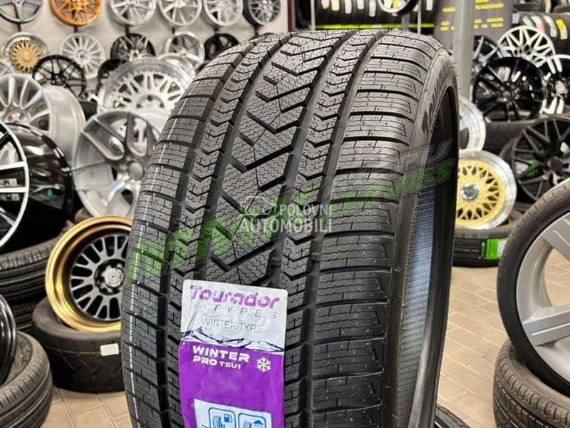 Tourador 275/35 R20 Zimska
