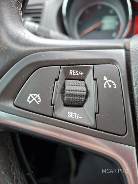 Opel Insignia a k c i j a