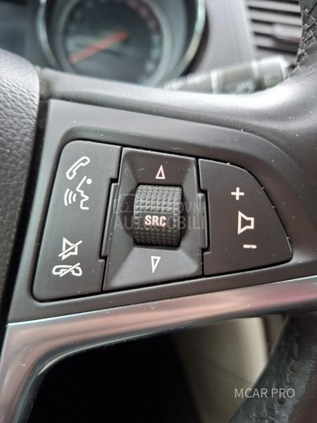 Opel Insignia a k c i j a