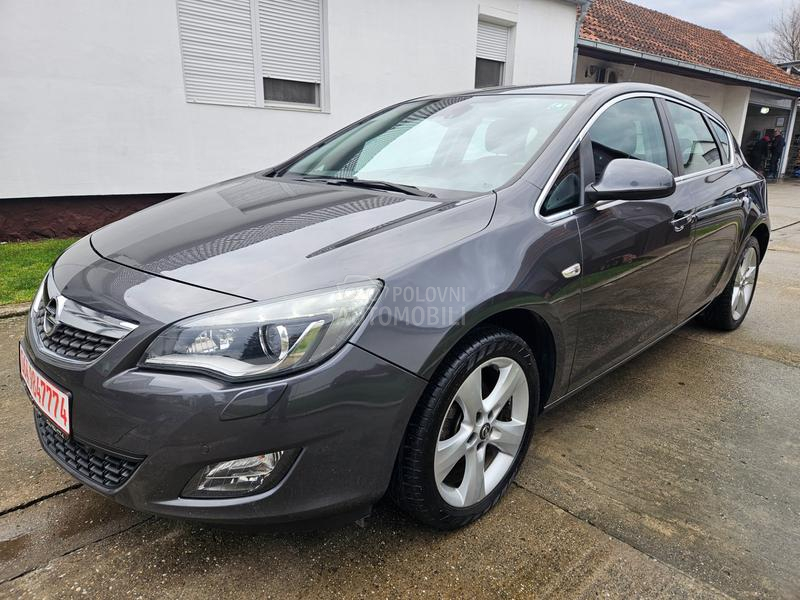 Opel Astra J 1.4