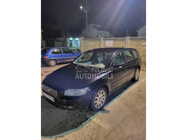 Volvo V50 