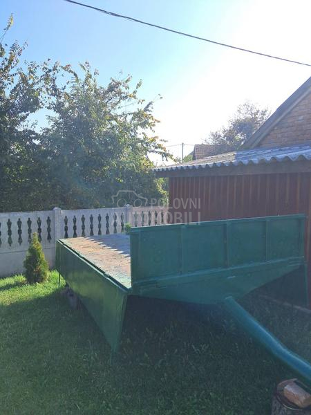 Ručno pravljena prikolica