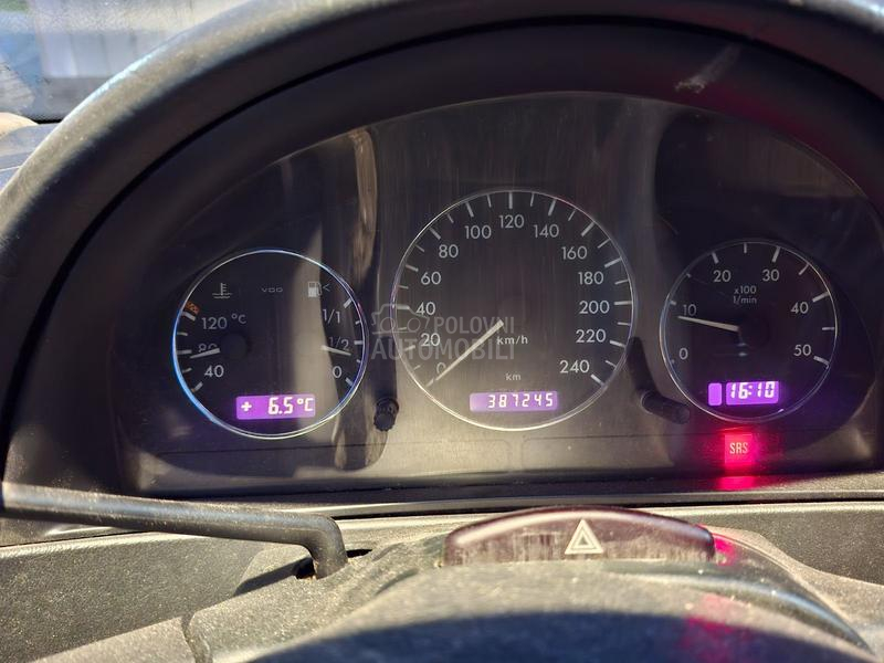 Mercedes Benz ML 270 manuelac