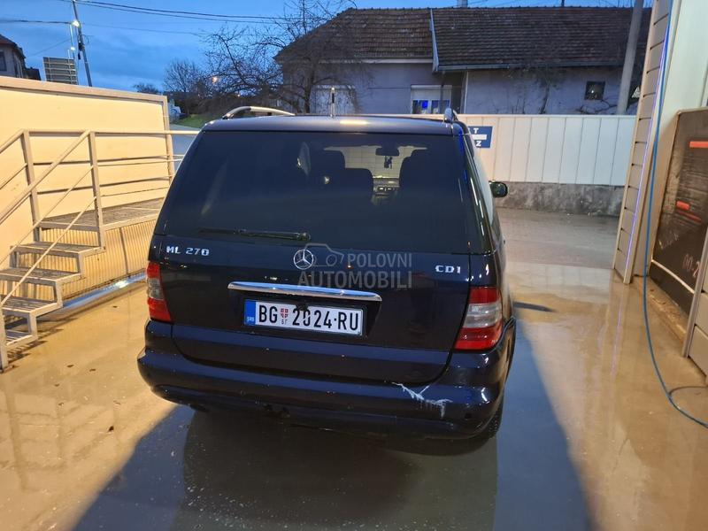 Mercedes Benz ML 270 manuelac