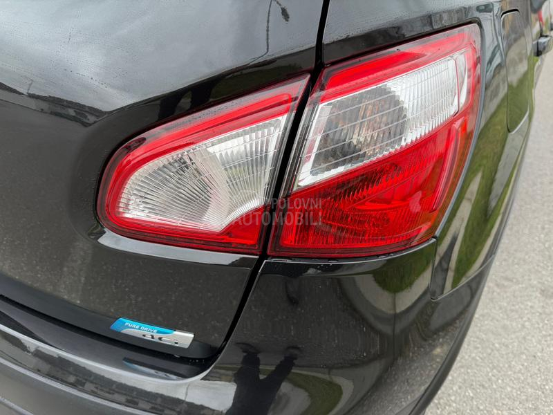 Nissan Qashqai 1.5 dci TEKNA