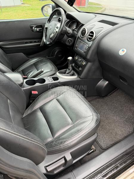 Nissan Qashqai 1.5 dci TEKNA