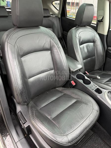 Nissan Qashqai 1.5 dci TEKNA