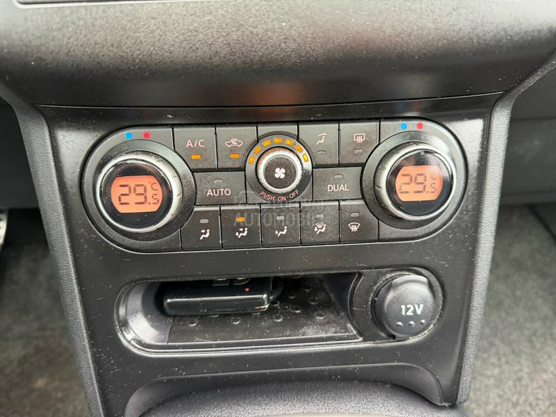 Nissan Qashqai 1.5 dci TEKNA