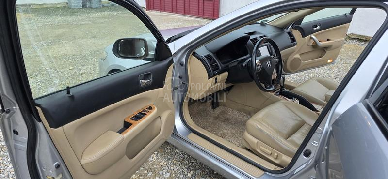 Honda Accord 2.4b nov nov