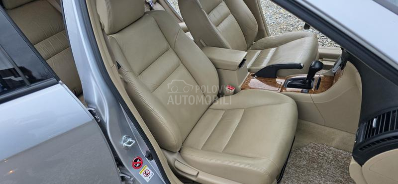 Honda Accord 2.4b nov nov