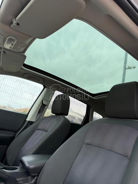 Nissan Qashqai 1.5 dci tekna