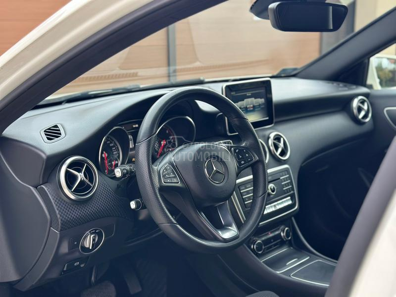 Mercedes Benz A 180 AMG-Line/Automa.tik