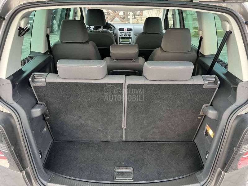 Volkswagen Touran CROSS