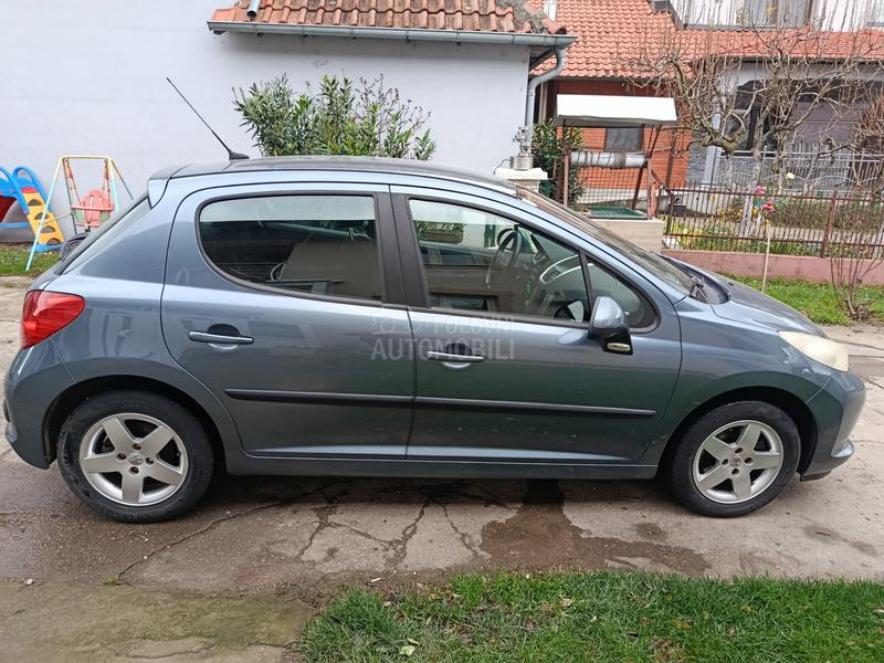Peugeot 207 