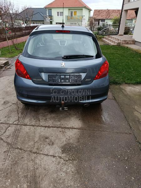 Peugeot 207 