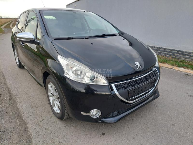 Peugeot 208 1.2B STYLE NOWW