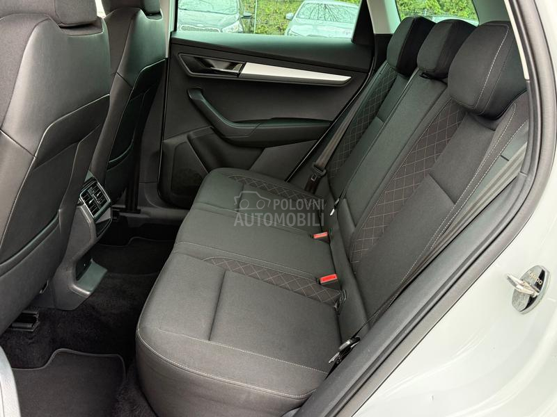 Škoda Karoq 1.6 tdi sportline