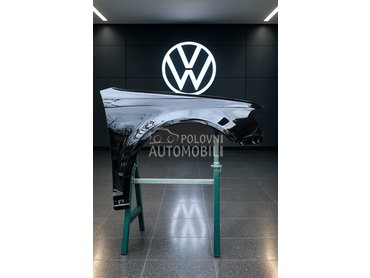 Desno krilo LY9B za Audi A3 od 2006. do 2009. god.