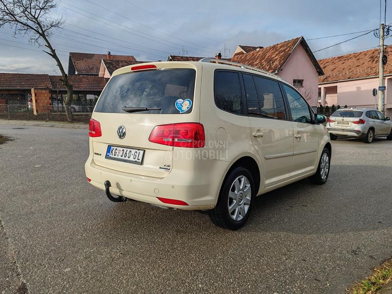 Volkswagen Touran 1.4 TSI