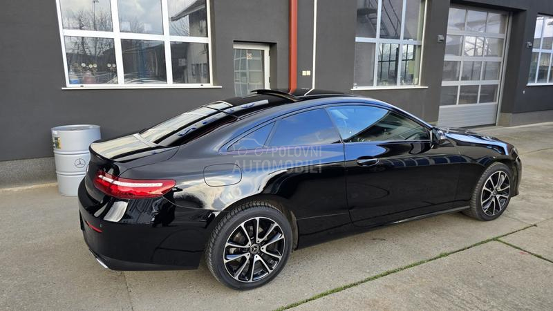 Mercedes Benz E 220 