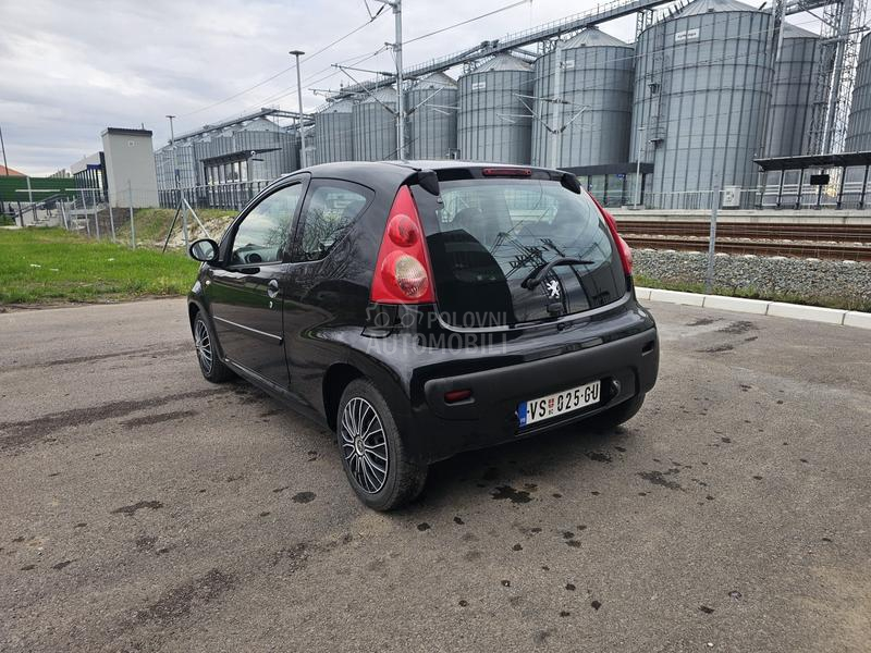 Peugeot 107 