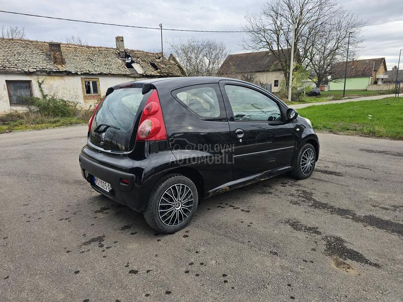 Peugeot 107 