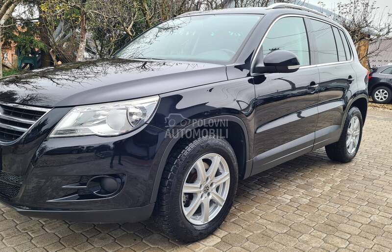Volkswagen Tiguan 2.0TDI  4x4 DSG-6