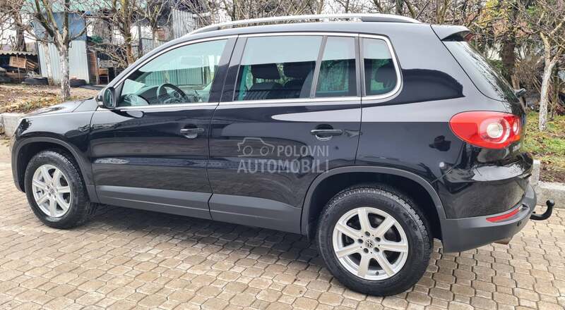Volkswagen Tiguan 2.0TDI  4x4 DSG-6