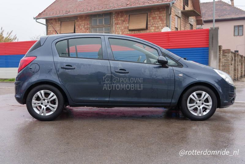 Opel Corsa D 