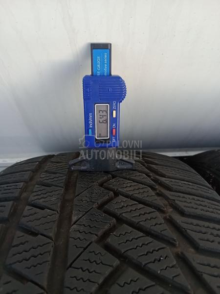 Continental 255/45 R18 Zimska