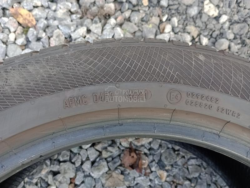 Continental 255/45 R18 Zimska