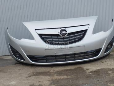 prednji branik meriva b s.siva za Opel Corsa D od 2010. do 2013. god.