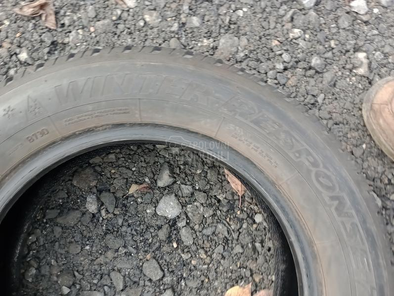 Dunlop 185/65 R15 Zimska