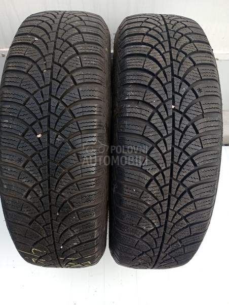 Continental 185/60 R15 Zimska