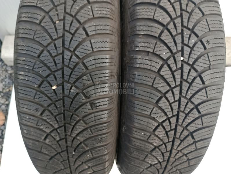 Continental 185/60 R15 Zimska