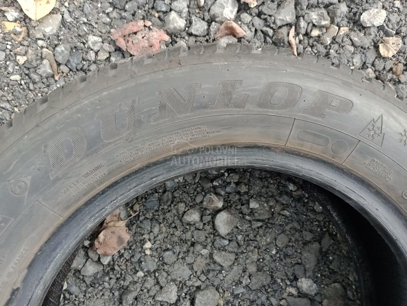 Dunlop 205/60 R16 Zimska