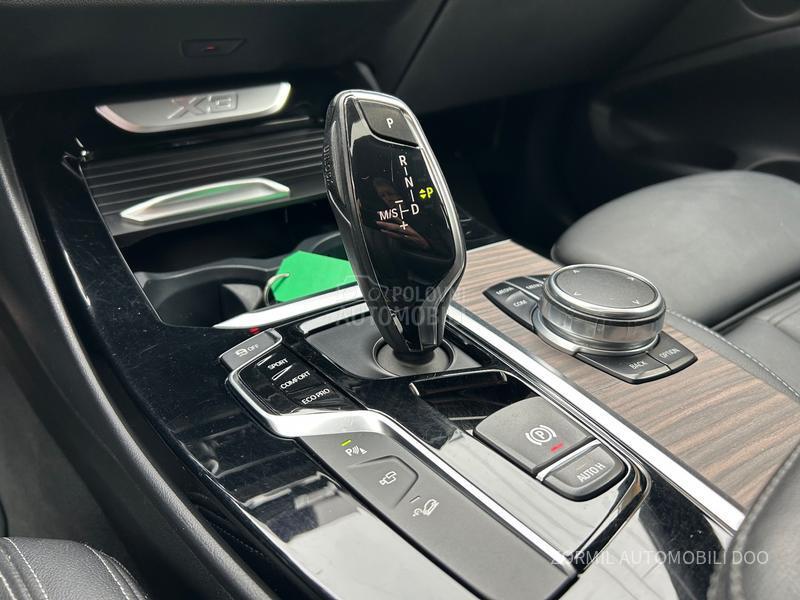 BMW X3 2.0D xD M-Paket CH