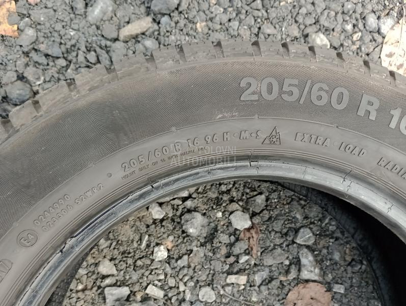Continental 205/60 R16 Zimska