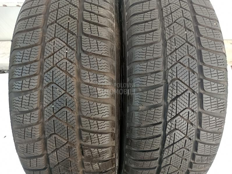 Pirelli 205/60 R16 Zimska