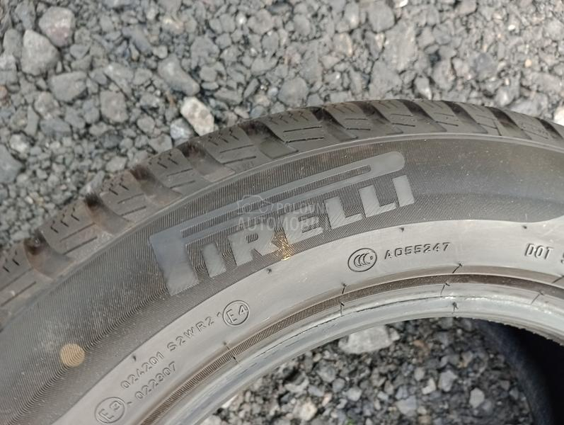 Pirelli 205/60 R16 Zimska
